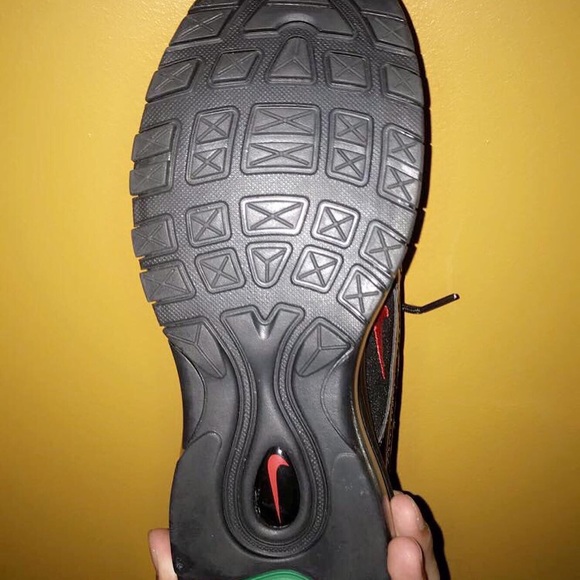 Airmax 97 undefeated - Picture 2 of 3